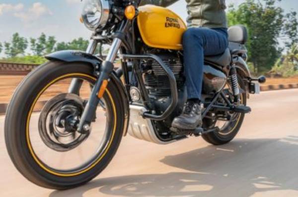 Octagon Negro Meteor y Classic 350 Royal Enfield Classic 350 Accesorios