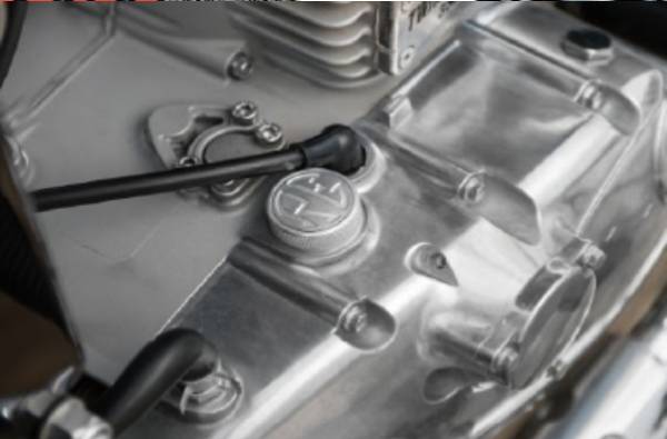 Tapon de Aceite Cromo Original Royal Enfield Bullet 500 Lubricantes